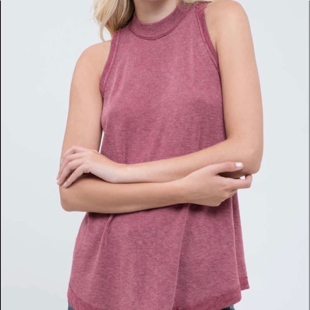 Blu Pepper - Mock Neck Sleeveless Knit Top L